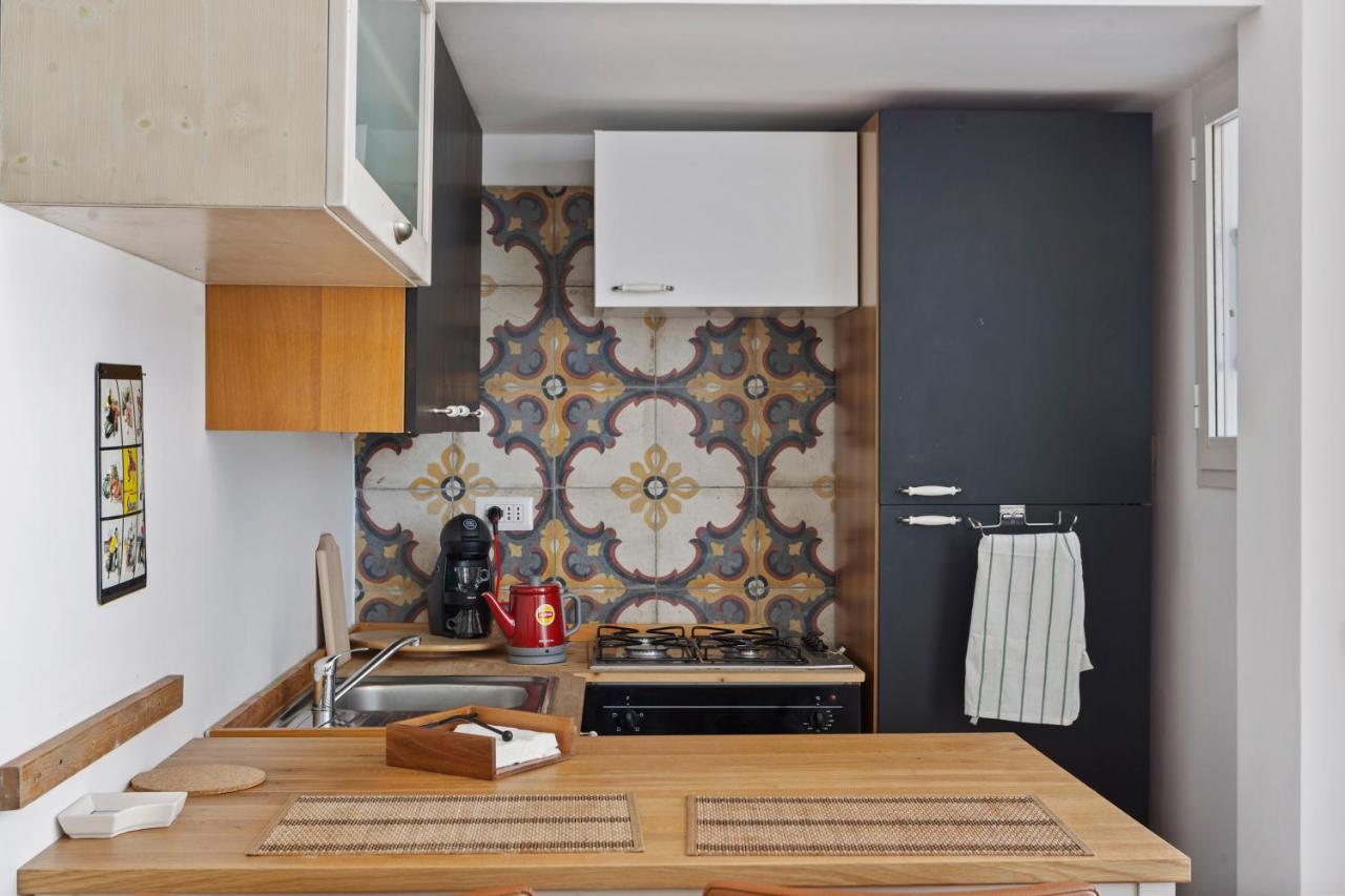 Madonella Apartment Con Terrazzo Bari Exterior photo